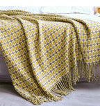 Textile Knitted Checkered Throw Blanket – Soft Acrylic with Tassels