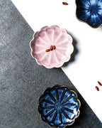 Ceramic Flower Sauce Dish – Mini Porcelain Dipping Bowl for Soy Sauce, Nuts & Charcuterie