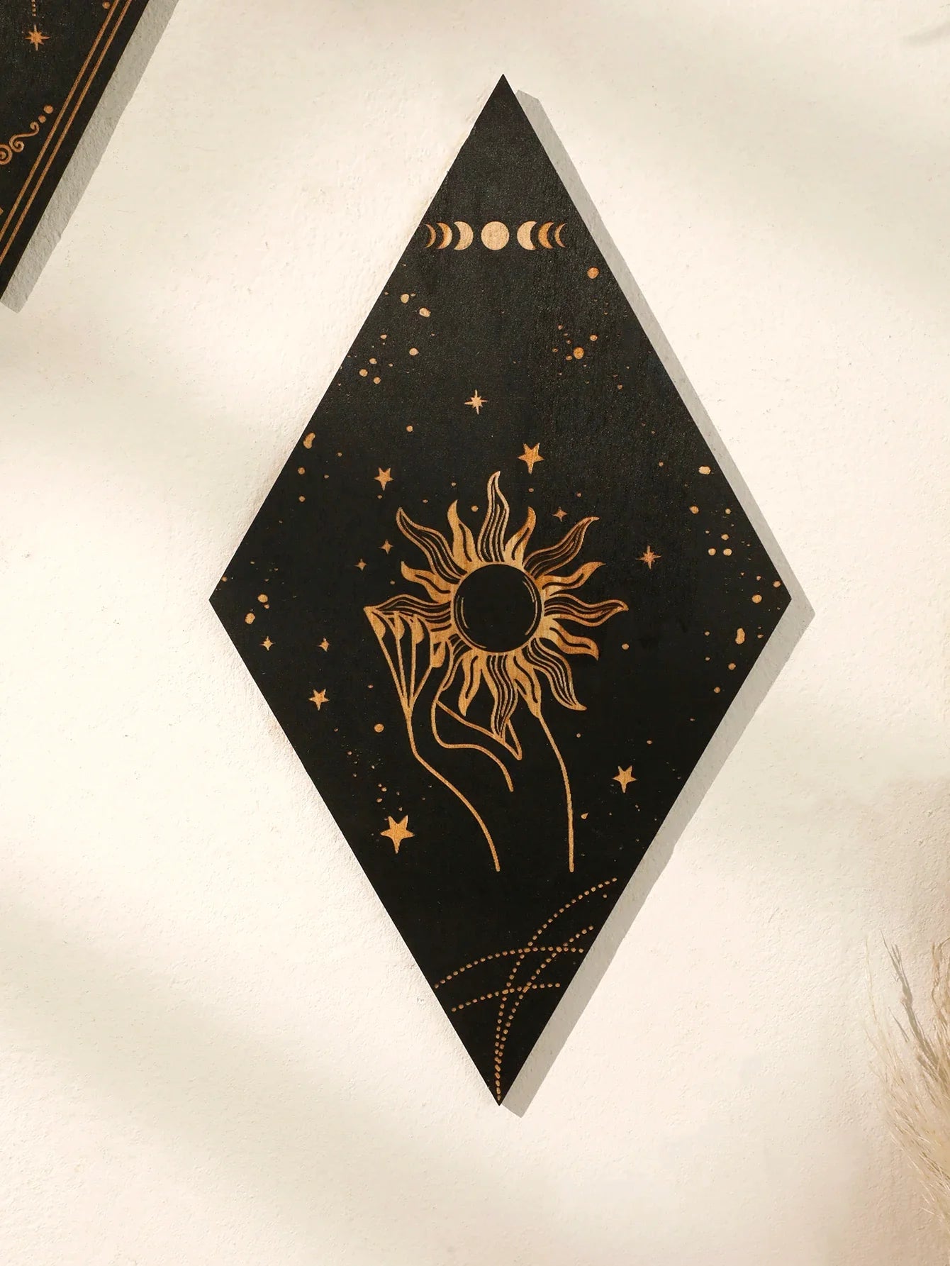 🌙 Wooden Witchy Wall Hanging – Gothic Moon, Sun, Stars & Snake Boho Decor for Mystical Bedrooms & Crafty Corners