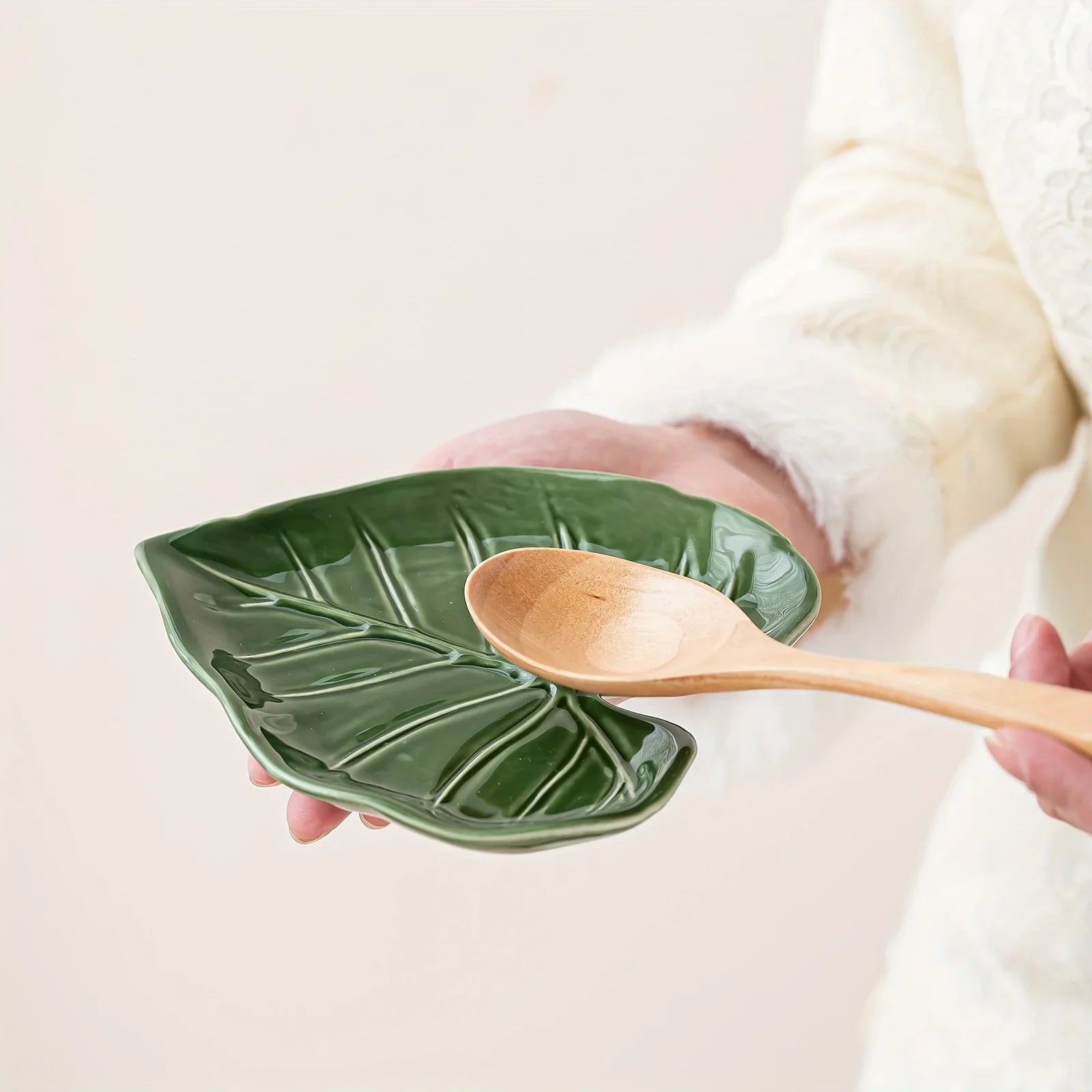 Ceramic Leaf Spoon Rest