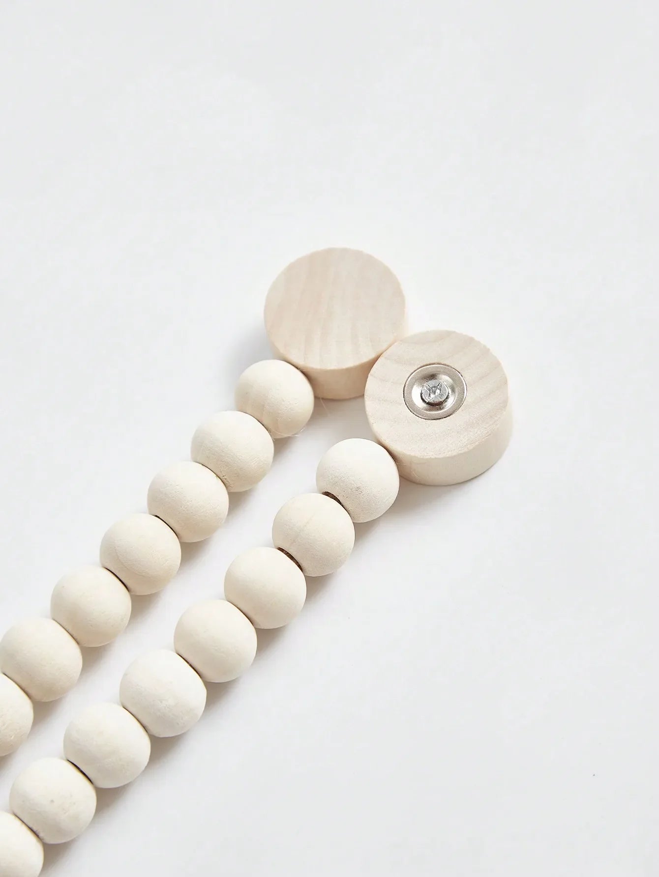 🌈 Magnetic Rainbow Curtain Tiebacks – Wooden Bead & Hemp Rope Holdbacks for Boho Home Decor